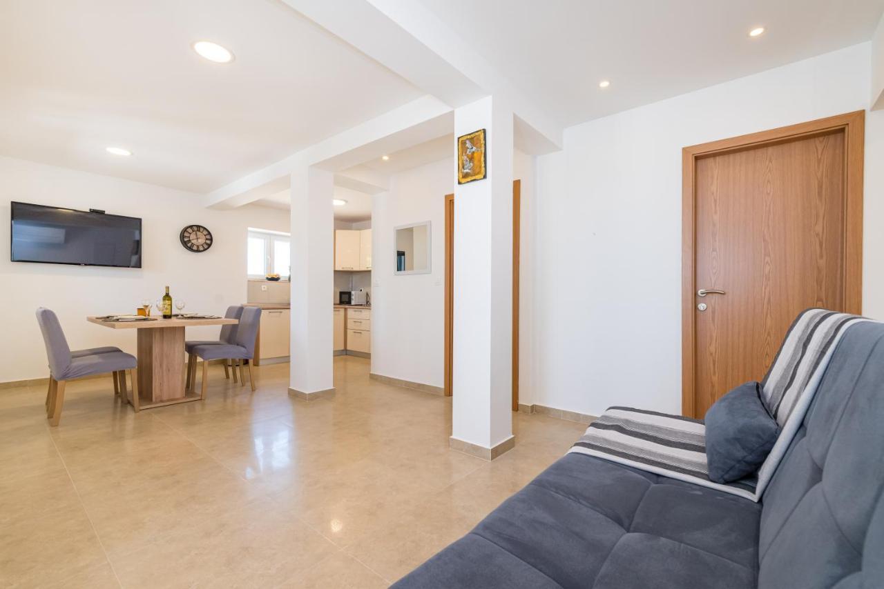 Holiday Home Figurica Novigrad  Exterior foto