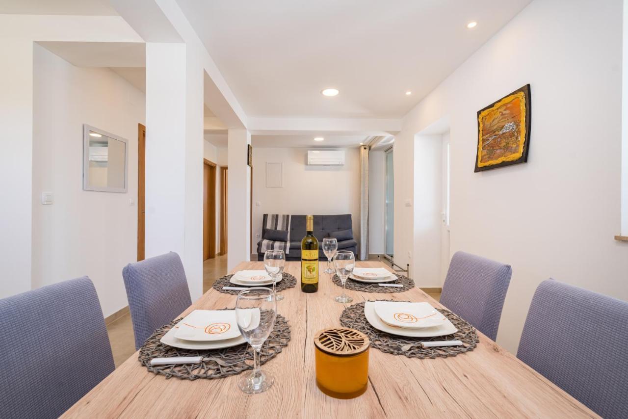 Holiday Home Figurica Novigrad  Exterior foto